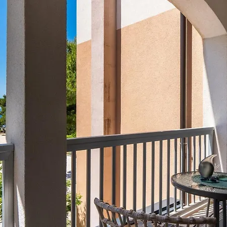 Apartments Sum Mora Vir Exterior photo
