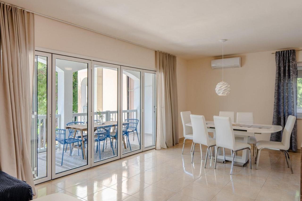 Sum Mora Apartment *