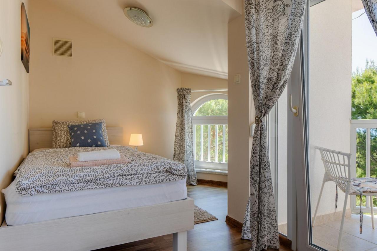 Apartment Sum Mora