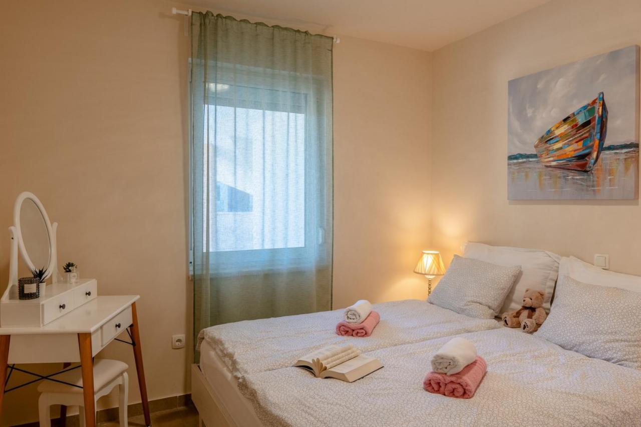 Apartment Sum Mora