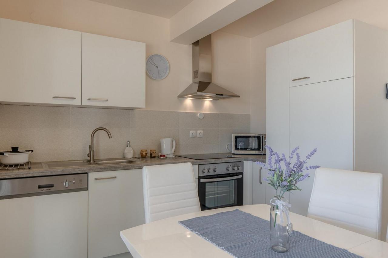 Sum Mora Apartment *